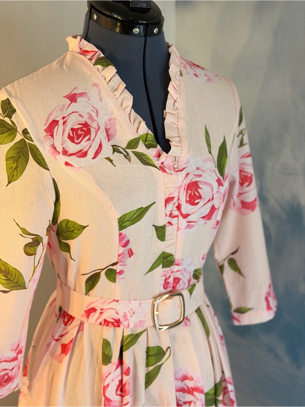 Chillinen / Linen Vibes Pink Rose-Print Midi Dress with Belt # 183 - Picture 2 of 12